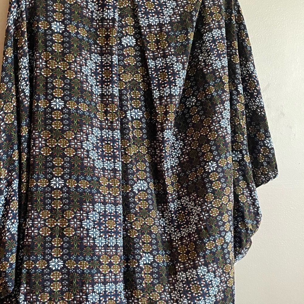 Umgee open front blouse - Picture 9 of 12